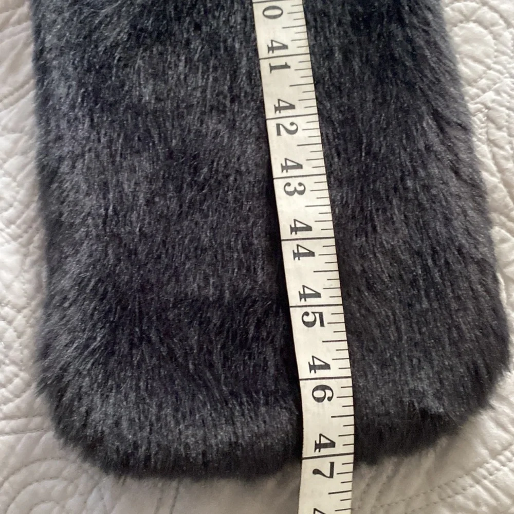 GB Girls Fur Scarf